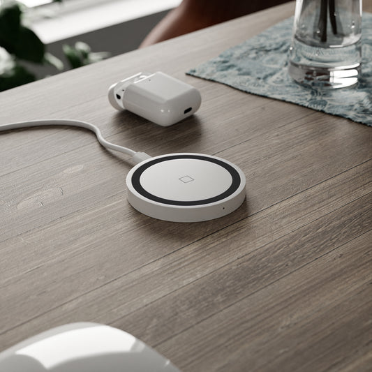 Wireless Charging Pad — Quake 5W Qi Fast Charger